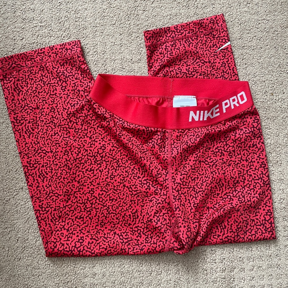 Nike Pro running leggings